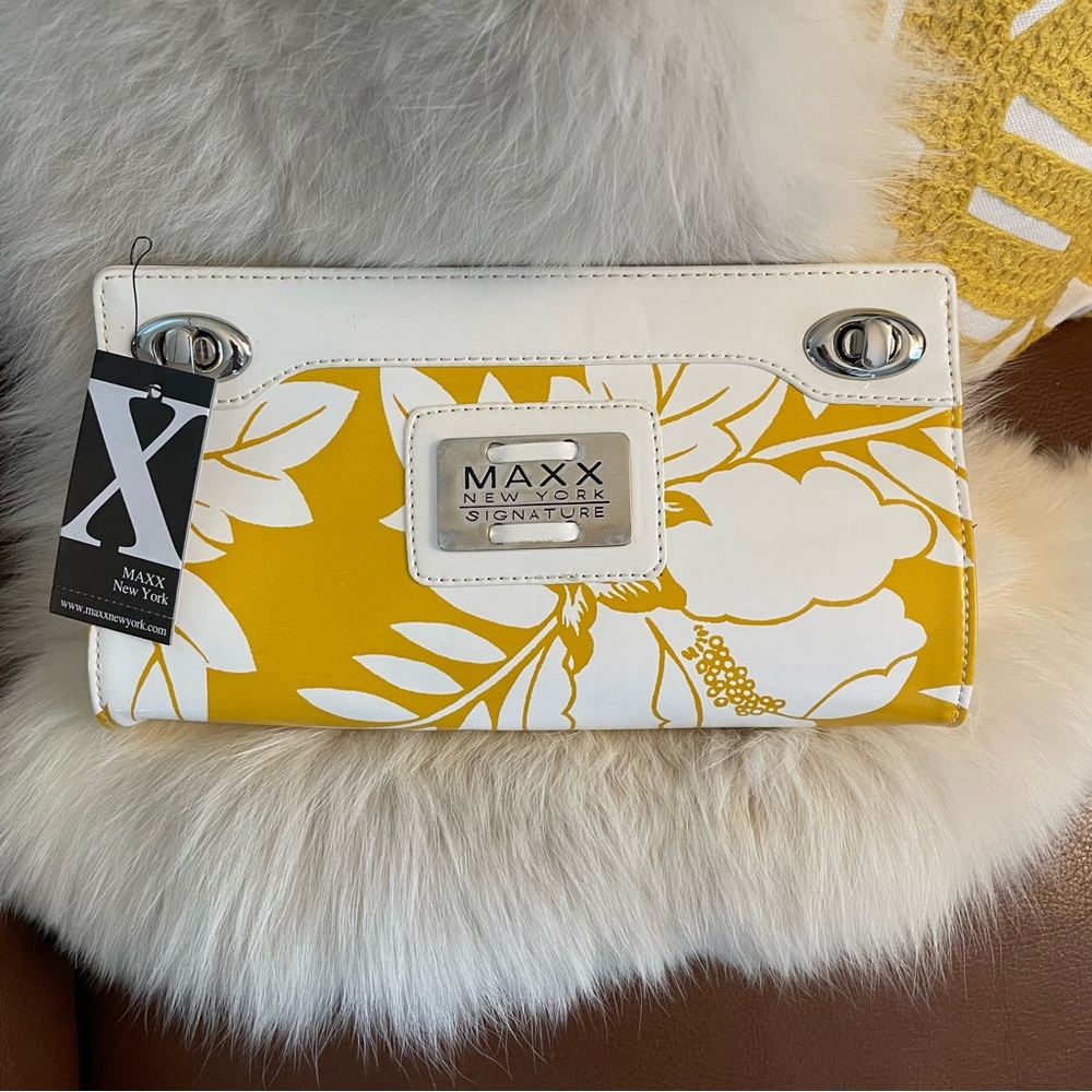 Maxx New York Signature Clutch
